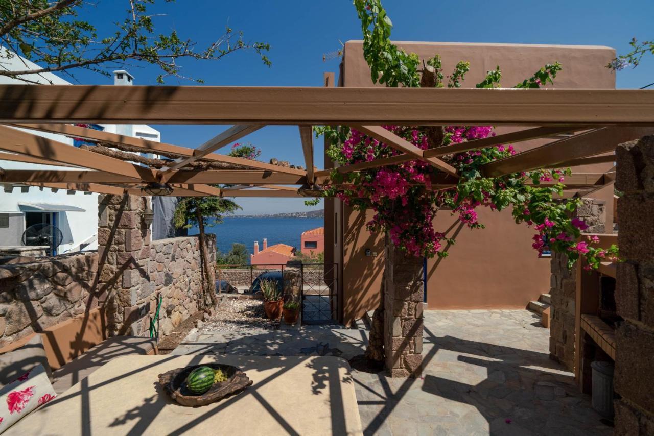 Absolute Perdika Aegina Villa Buitenkant foto